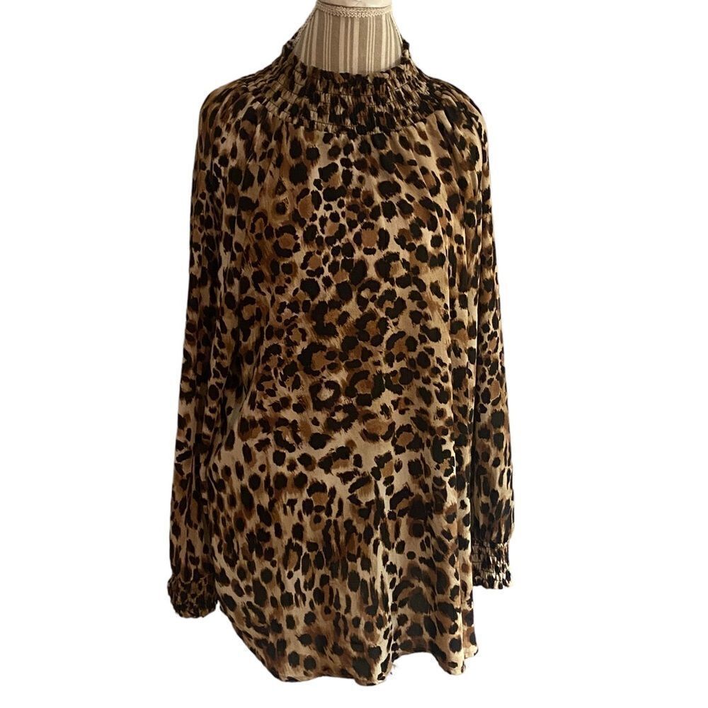 Chicos size XL beautiful leopard blouse excellent condition see pics